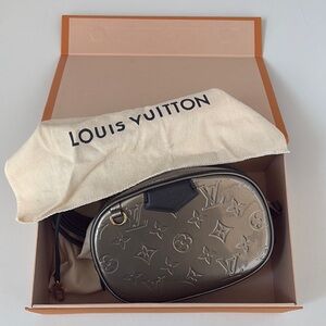Louis Vuitton Silver Women's Bag